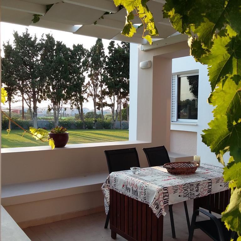 Villa Leonidas Mastihari Exterior photo